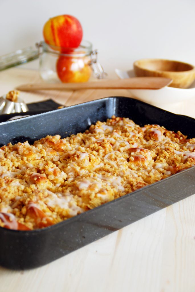 Apfelschnecken mit Nuss-Streusel