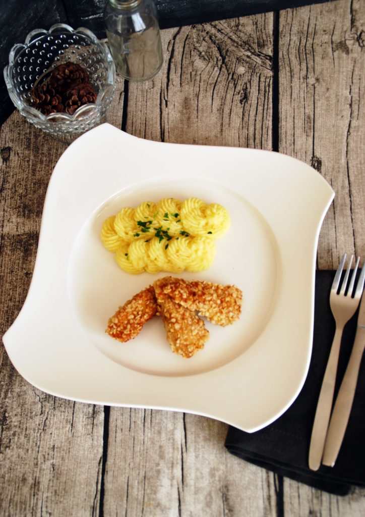 Hühnernuggets mit Sellerie-Erdäpfel Püree