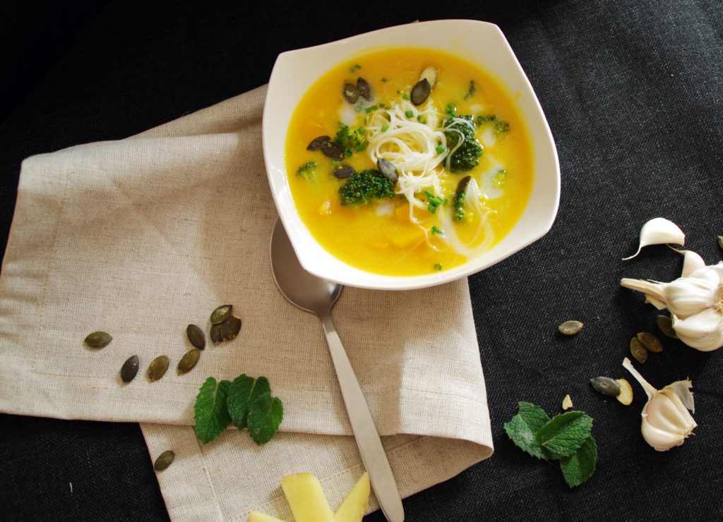 Kürbissuppe asiatischer Art - Rezept, Kochen, Schürzenfräulein