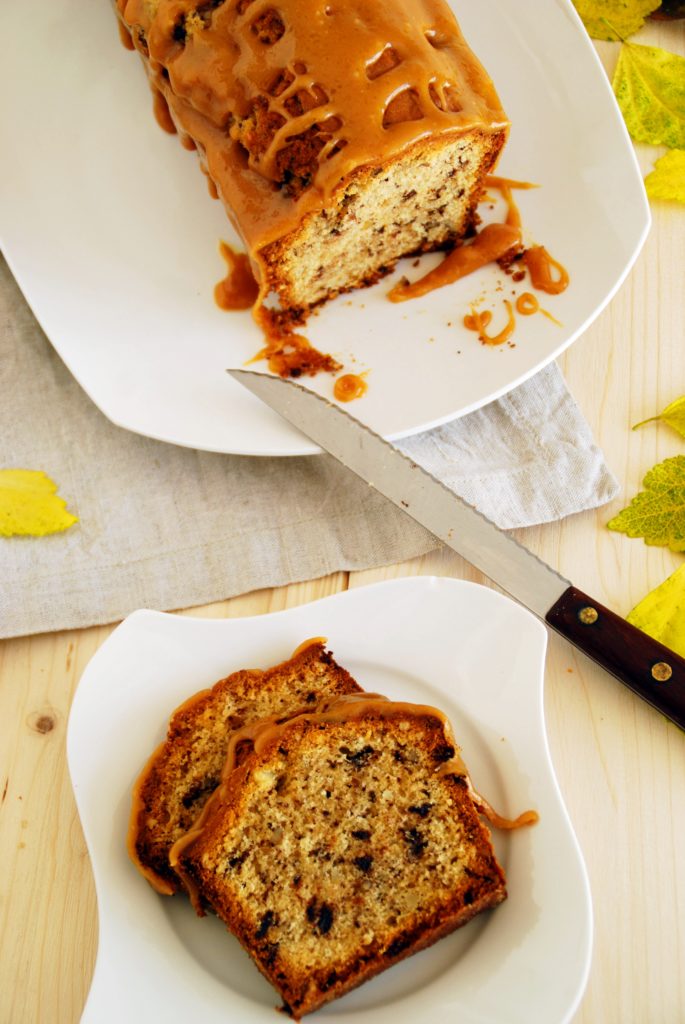 Schoko Gewürzkuchen mit Karamellglasur