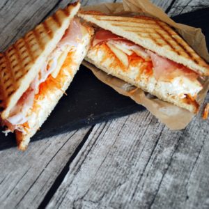 Sellerie Schinken Sandwich