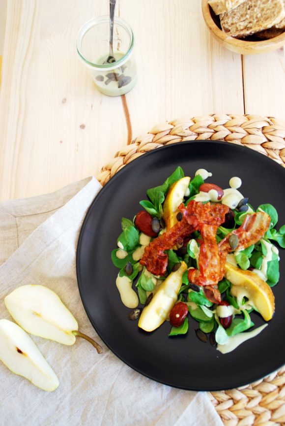 Vogerl(Feld)salat mit karamellisierten Birnen
